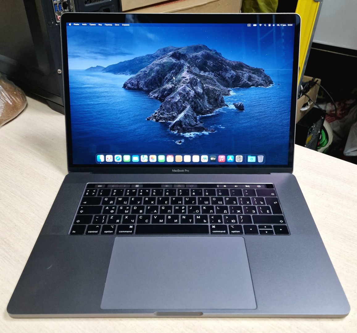 Apple MacBook Pro 15 2018 i7/16/512